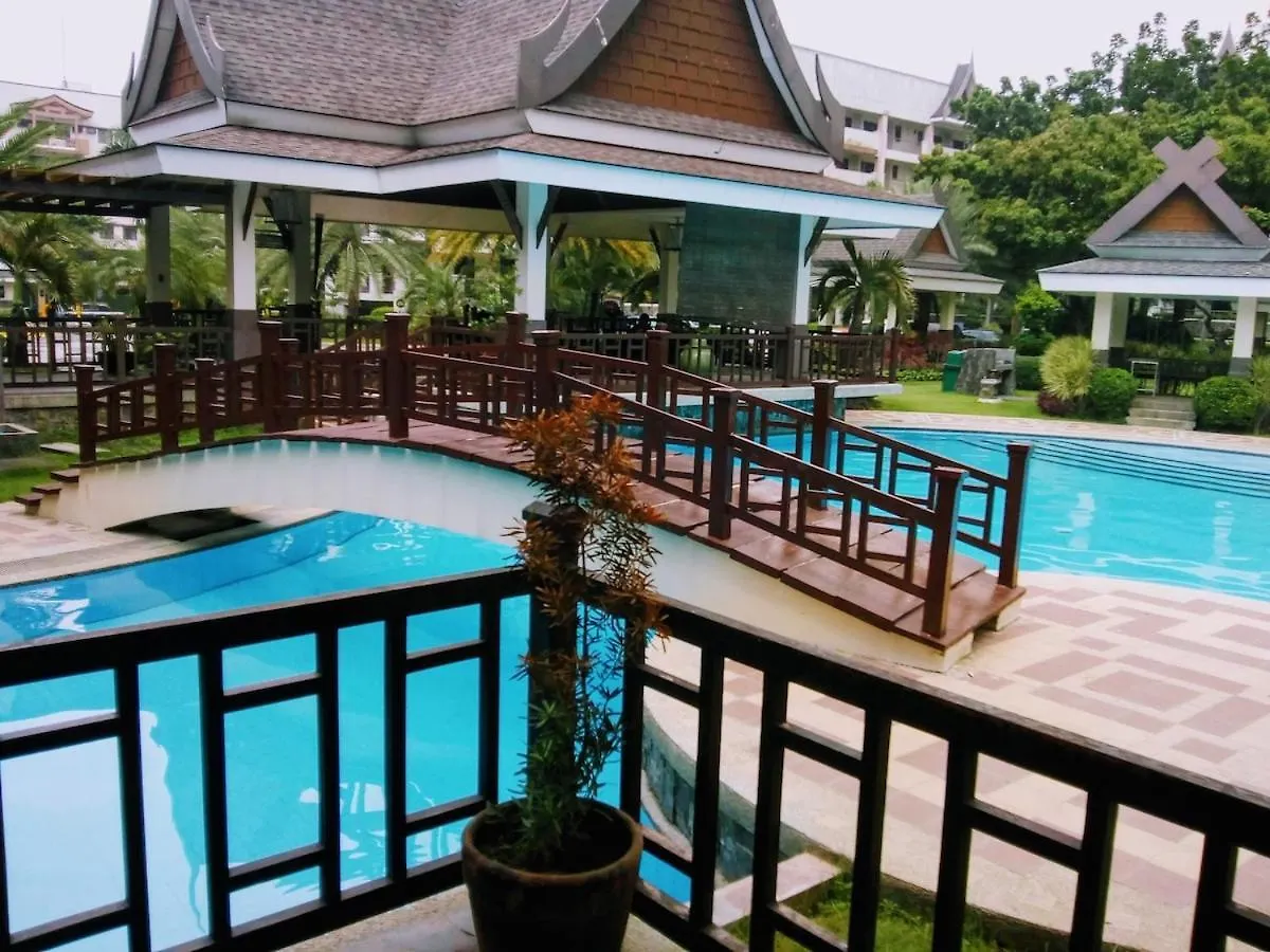 Millionaire Tropical Paradise Penthouse Royal Palm Manila 0*,  Philippines